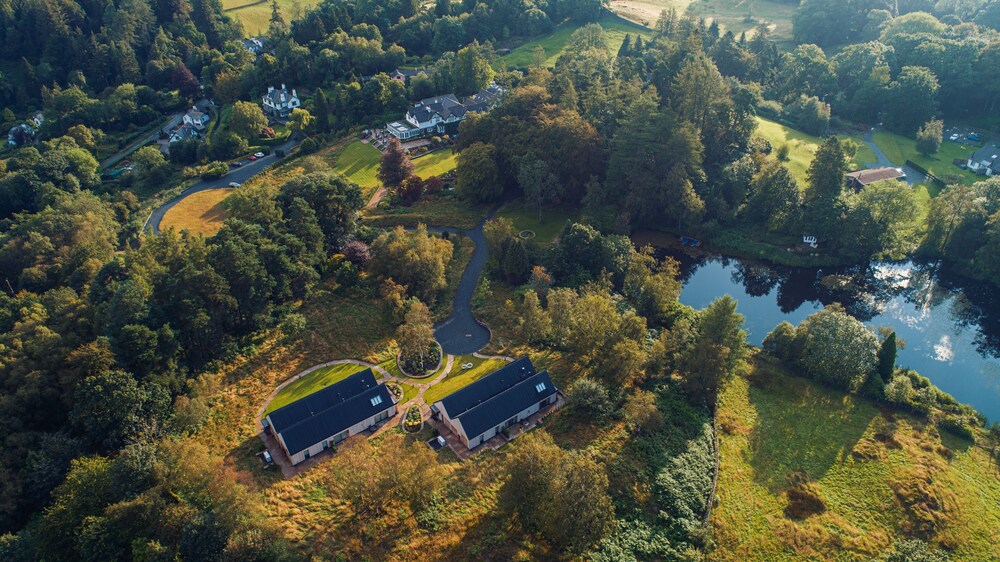 Linthwaite House by null