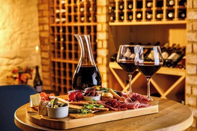 voco Lythe Hill Hotel & Spa by IHG