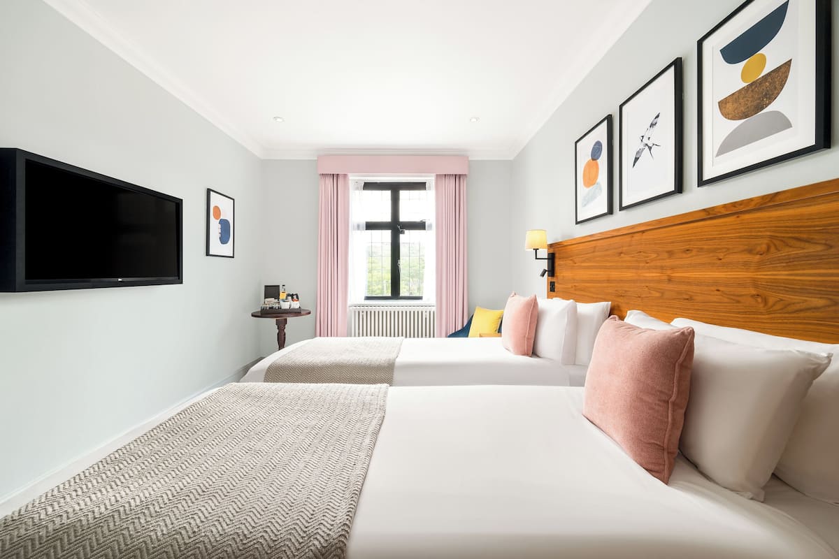 1 bedroom, hypo-allergenic bedding, in-room safe, individually decorated