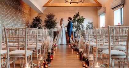 voco Lythe Hill Hotel & Spa by IHG