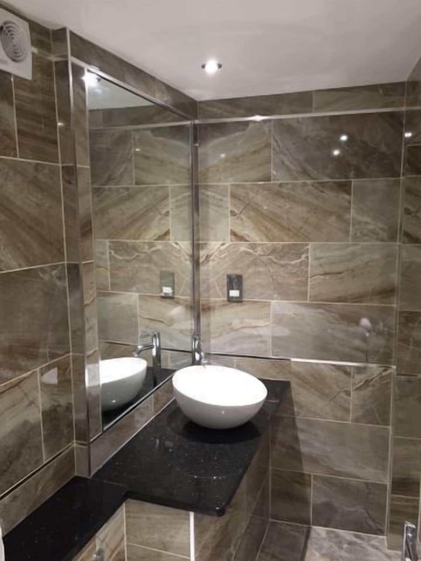 standard single room | bathroom sink