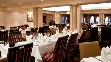 Petit déjeuner anglais (17.50 GBP par personne)