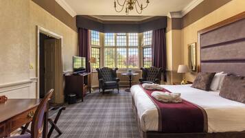 Deluxe House (Double) | In-room safe, desk, iron/ironing board, free WiFi