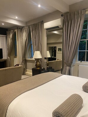 Suite | 1 slaapkamer, hypoallergeen beddengoed, een kluis op de kamer