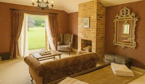 普通套房 | 防敏寢具、房內夾萬、獨特設計、獨特裝修