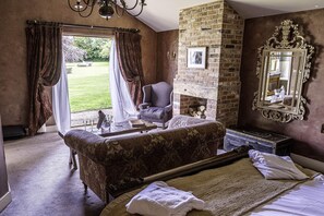 スーペリア ダブルルーム | 1 室のベッドルーム、低刺激性寝具、セーフティボックス (室内)、客室ごとに異なる装飾