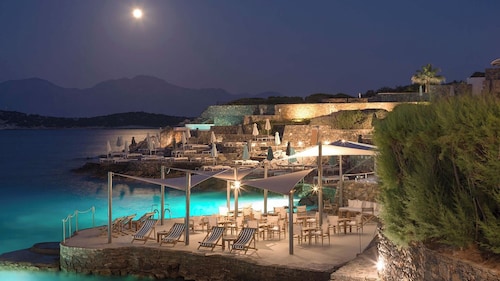 St. Nicolas Bay Resort Hotel & Villas