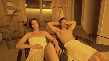 Körperbehandlungen, Massageanwendungen