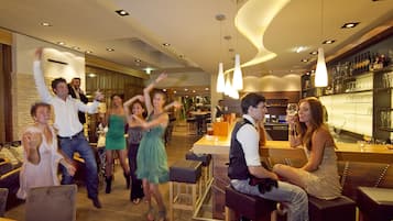 Bar (in der Unterkunft)