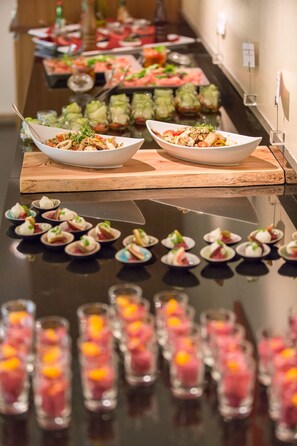 Petit déjeuner buffet compris tous les jours
