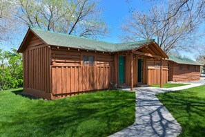 View from room - Buffalo Bill Village Cabins (Cody)