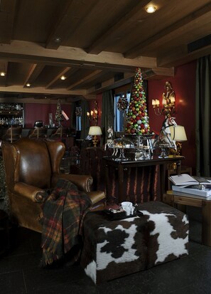 2 bars/lounges - Kristiania Lech (Lech am Arlberg)