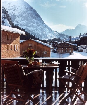 Outdoor dining - Kristiania Lech (Lech am Arlberg)