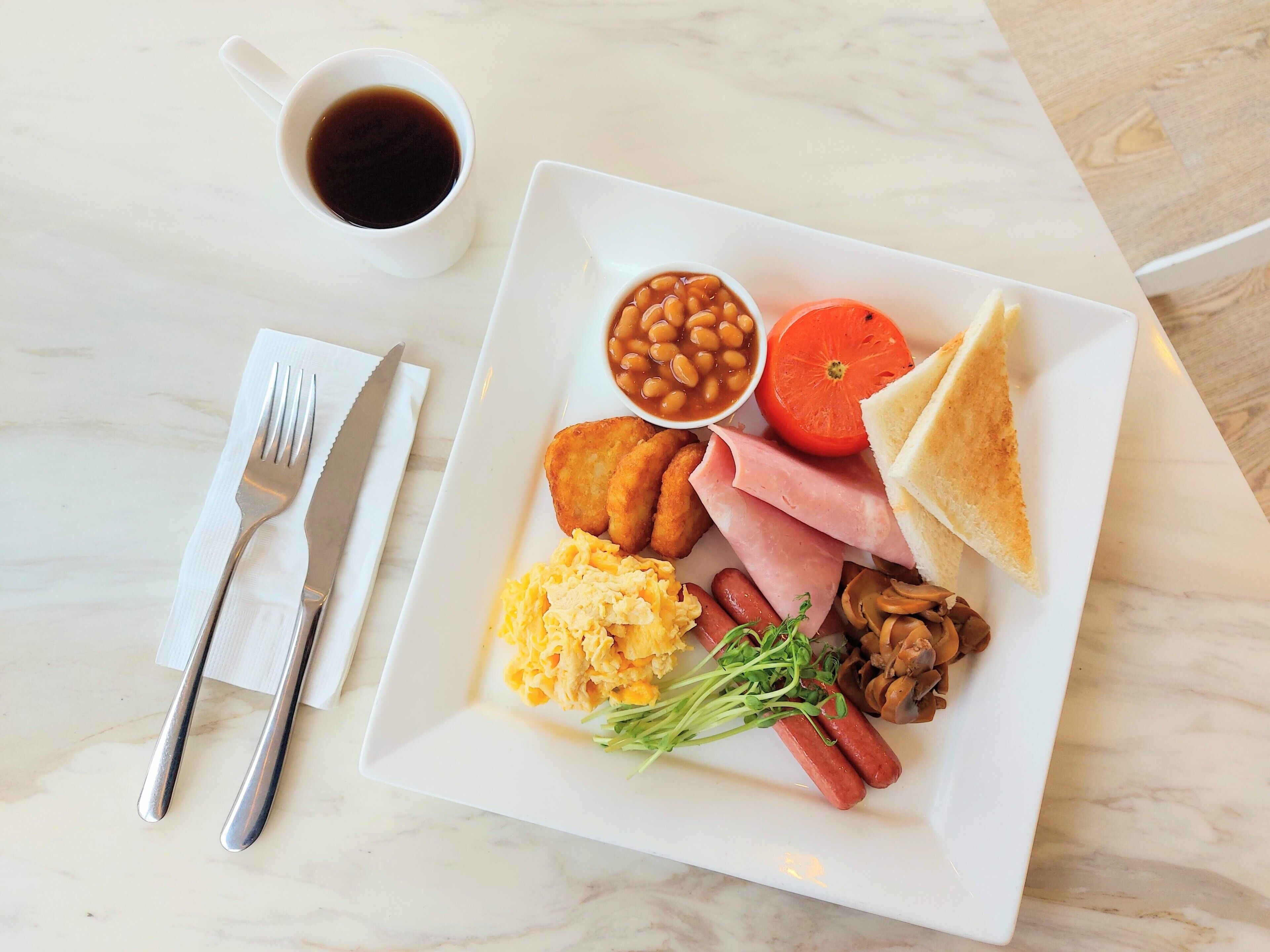 daily english breakfast (hkd 98 per person)