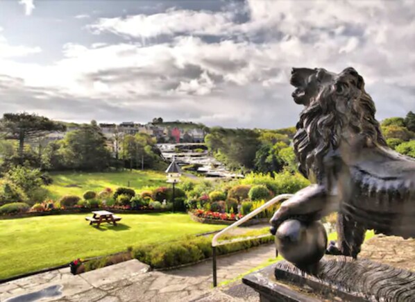 Exterior detail - Falls Hotel & Spa (Ennistimon)