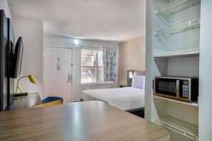 Standardzimmer, 1 Queen-Bett, Nichtraucher
