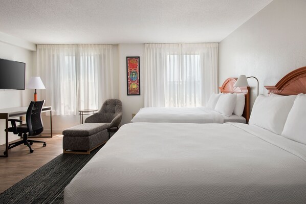 Suite, 2 Queen Beds | Premium bedding, desk, blackout drapes, iron/ironing board - TownePlace Suites by Marriott Wilmington Newark/Christiana (Newark)