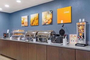 Free daily buffet breakfast 