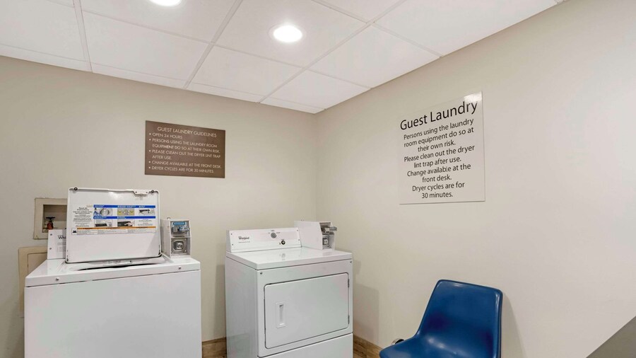 Comfort Suites near Birkdale Village- Huntersville