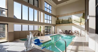 Hawthorn Suites by Wyndham Napa Valley