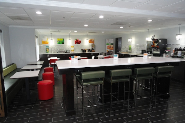 Food court