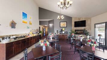 Free daily full breakfast
