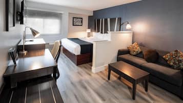 1 dormitorio, ropa de cama de alta calidad, escritorio