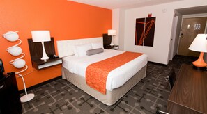 Bureau, espace de travail pour ordinateur portable, rideaux occultants