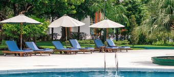Inya Lake Hotel