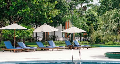 Inya Lake Hotel