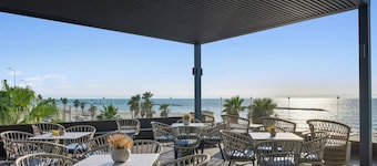 Renaissance Tel Aviv