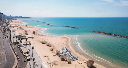 Renaissance Tel Aviv