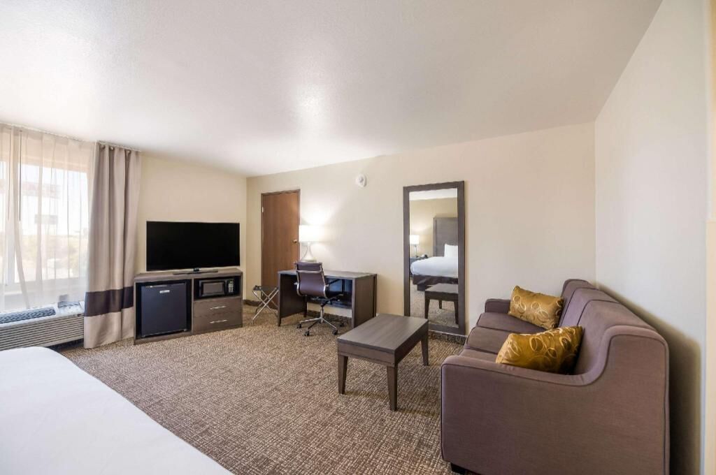 In-room safe, desk, laptop workspace, iron/ironing board