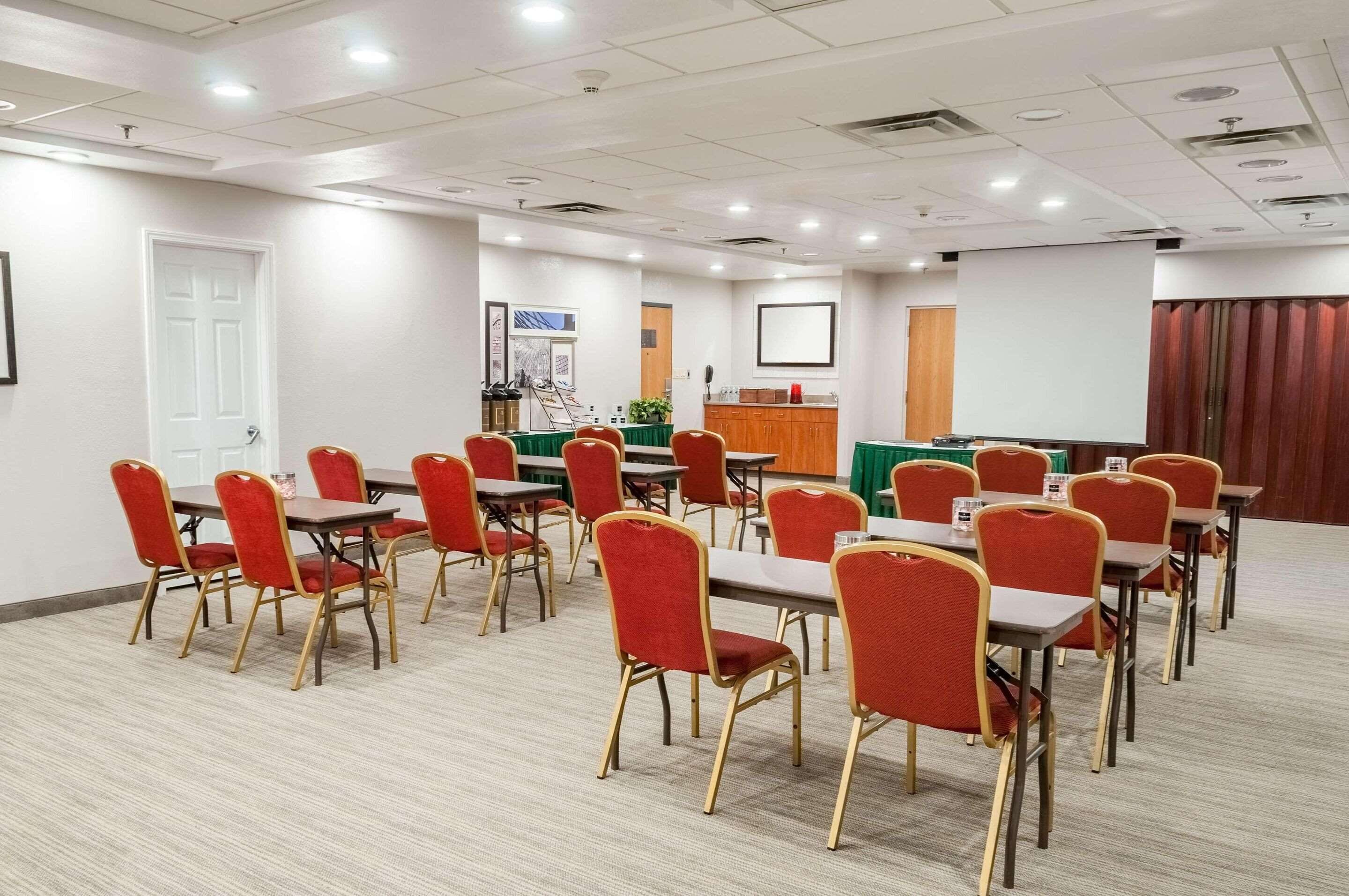 Meeting facility