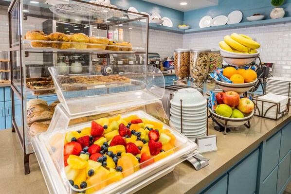 Free daily on-the-go breakfast 