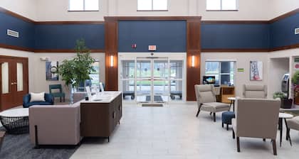 La Quinta Inn & Suites by Wyndham Bannockburn-Deerfield