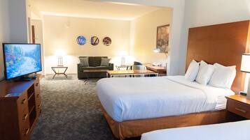 Suite ejecutiva, 2 camas matrimoniales, para no fumadores | Ropa de cama de alta calidad, camas con pillow-top y escritorio