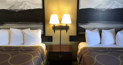 Super 8 by Wyndham Corning