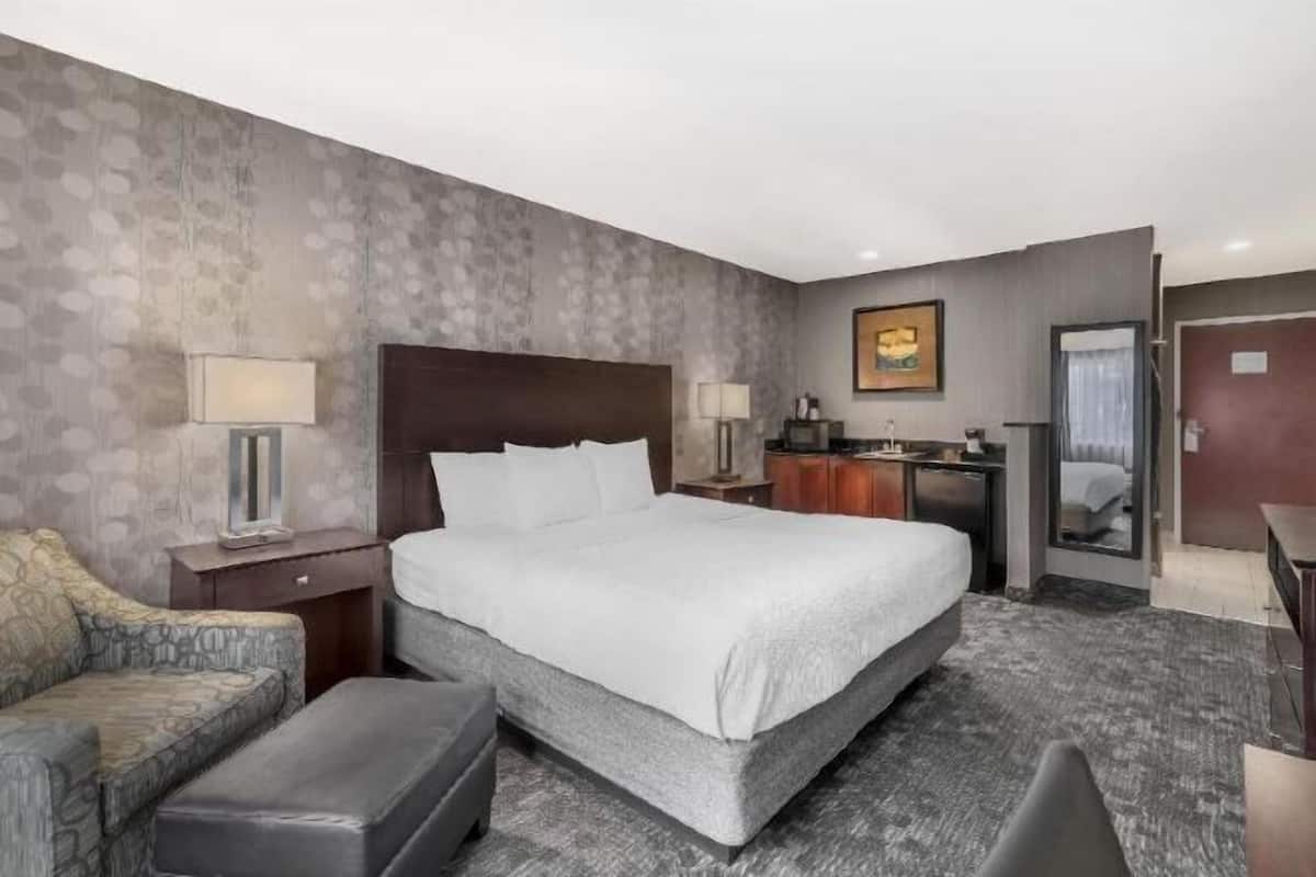 In-room safe, blackout curtains, iron/ironing board, free WiFi