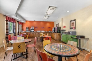 Tägliches inbegriffenes Frühstücksbuffet