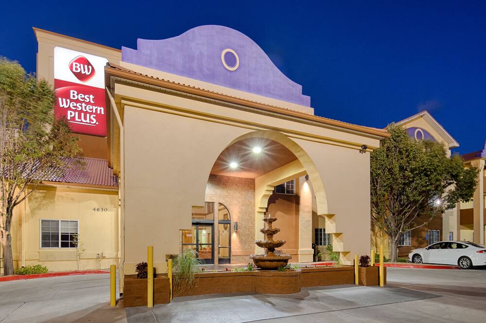 luxury hotels in Albuquerque