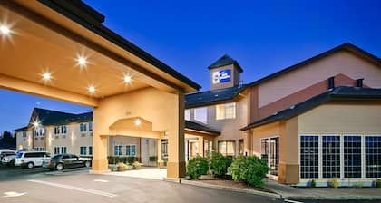 Best Western Dallas Inn & Suites