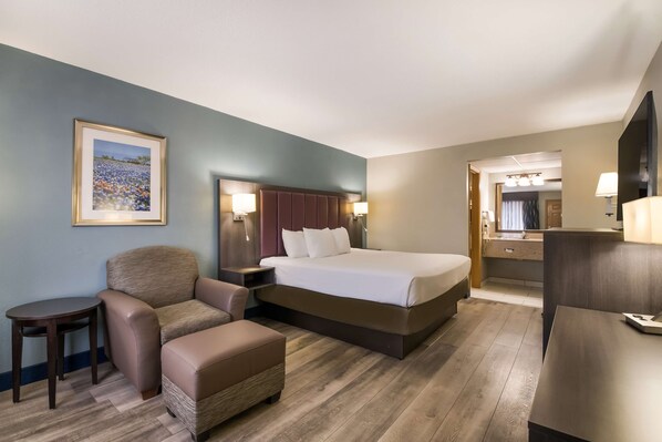 โต๊ะทำงาน, พื้นที่ทำงานแบบใช้แล็ปท็อป, ผ้าม่านกันแสง, เตารีด/โต๊ะรีดผ้า