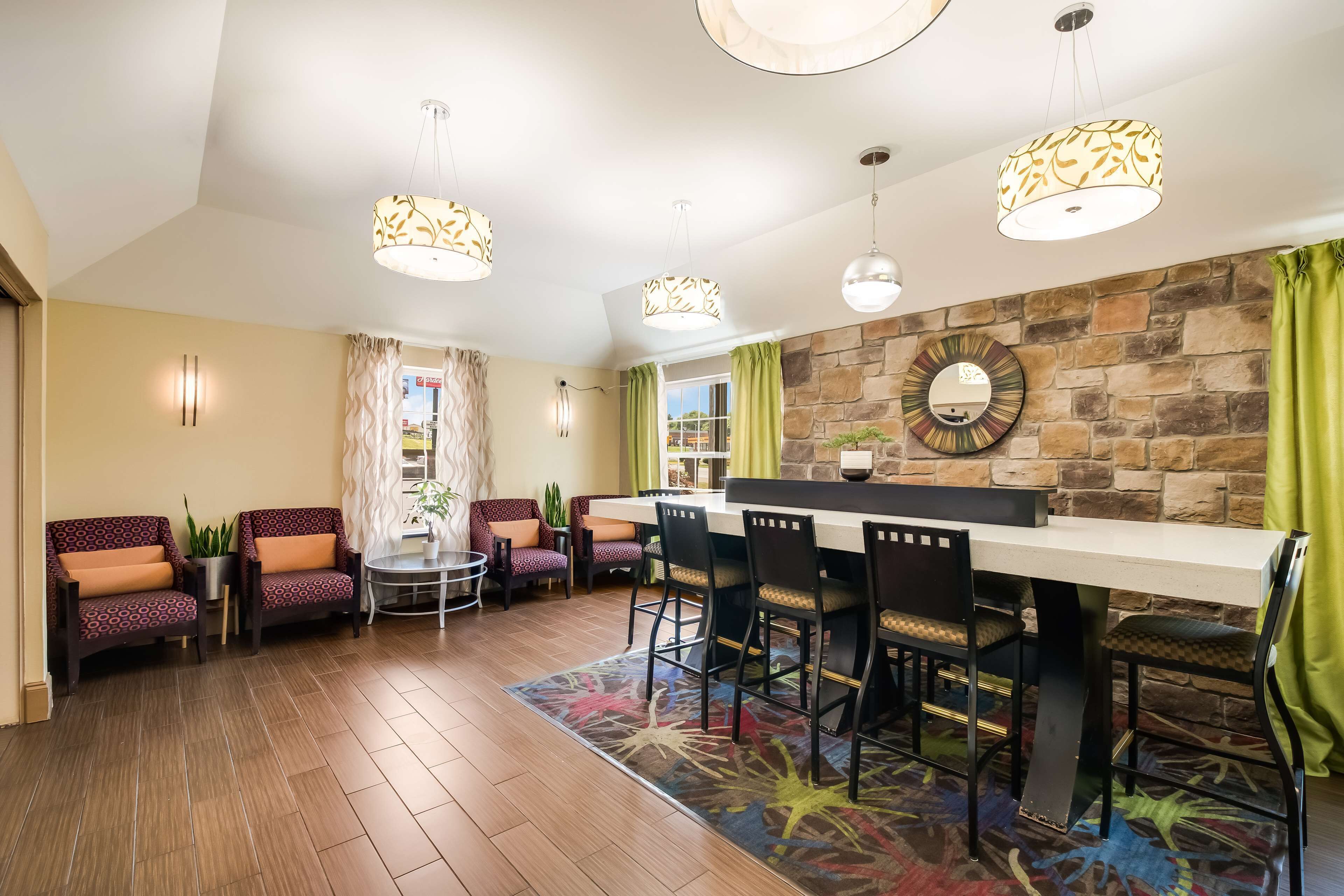 Free daily full breakfast