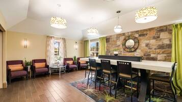 Free daily full breakfast