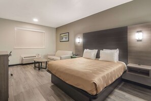 Premium bedding, pillowtop beds, desk, free WiFi