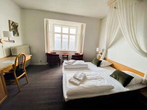 Standard Room, Sea View | Individually decorated, free WiFi, bed sheets - Hotel Du Nord - Løgstør Badehotel (Logstor)