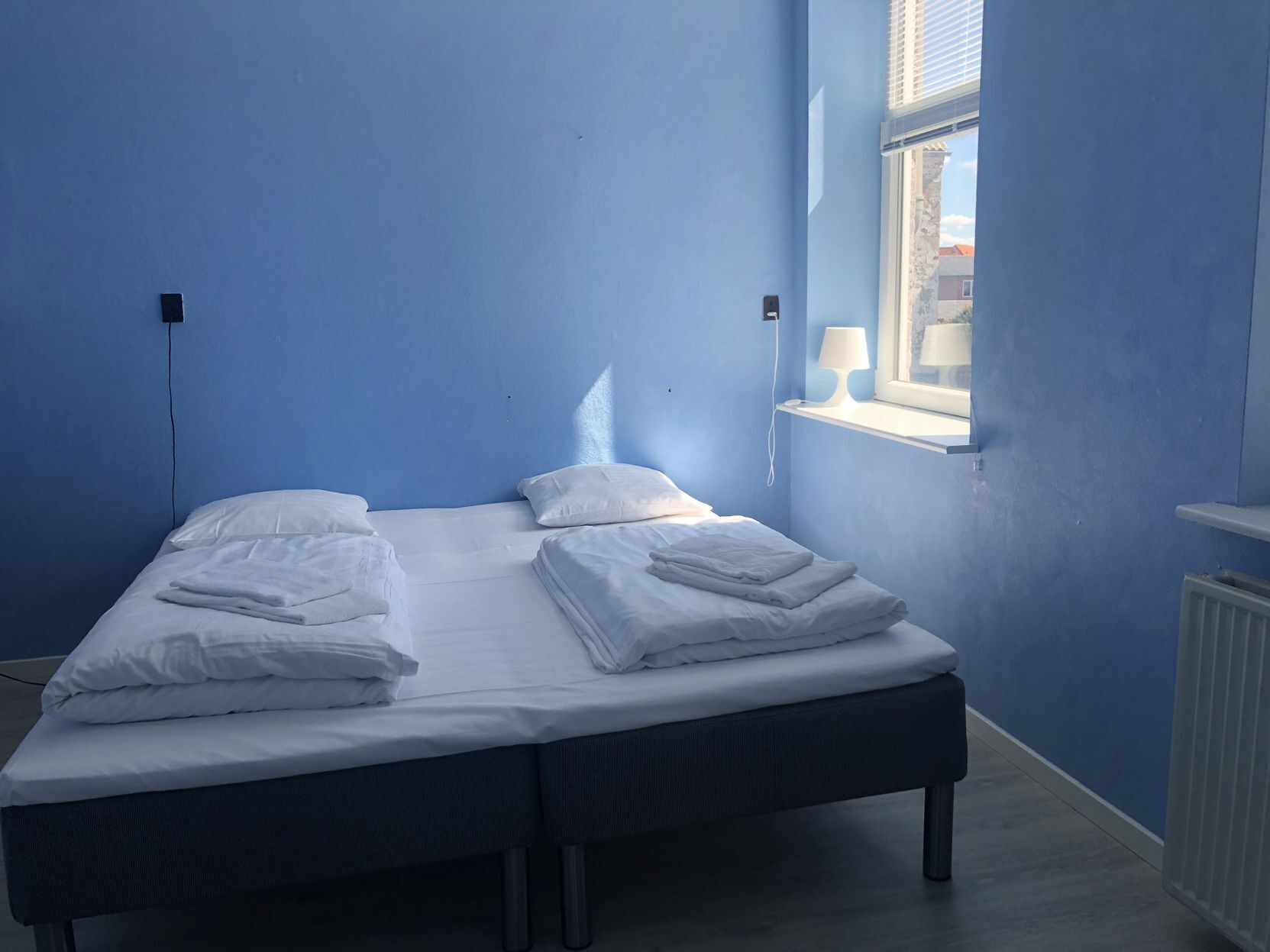 Individually decorated, free WiFi, bed sheets