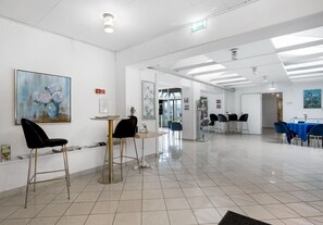 Reception - Hotel Søparken (Aabybro)