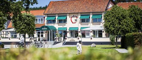 Fachada de la propiedad